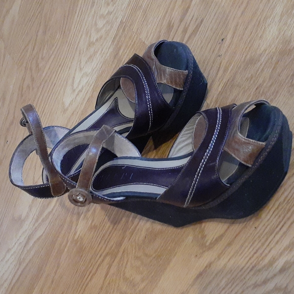 Marni Shoes - MARNI Brown Leather Platform Wedges Sandals Sz 37/7